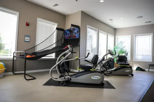 Heritage Pointe assisted living activities and exercise room