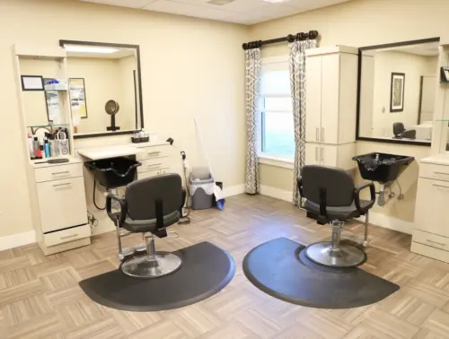 The Heritage at Fountain Point salon barber shop