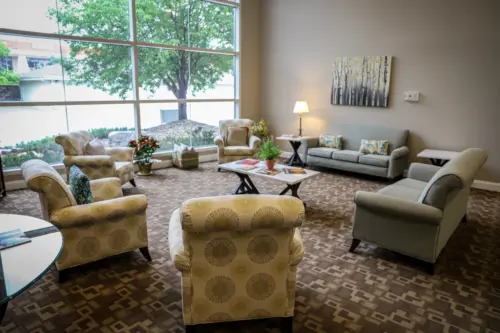 Fountain View Senior Living assisted living lobby seating