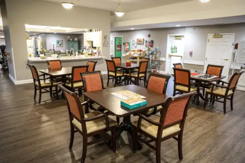 Fountain View Senior Living memory care dining activites area