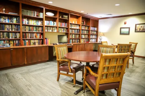 The Heritage at Meridian Gardens assisted living library