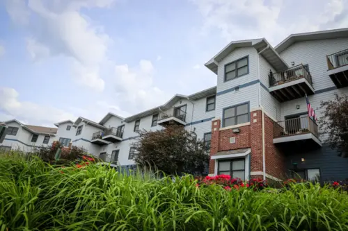 Heritage Ridge assisted living building showing apartment balconies