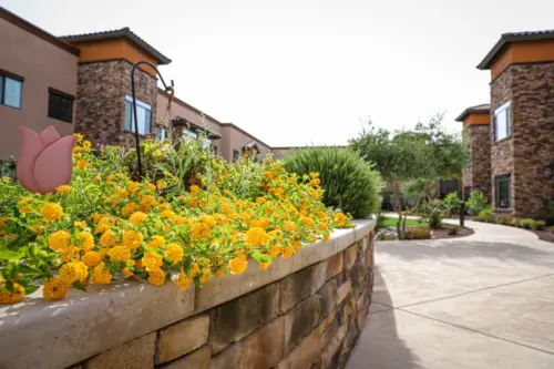 Orchard Pointe at Arrowhead assisted living secure courtyard and walking path