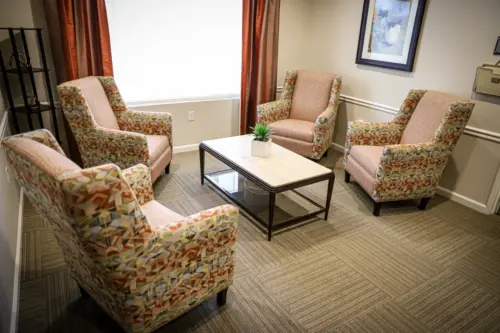 Orchard Pointe at Arrowhead family gathering room