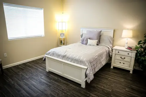 Orchard Pointe at Arrowhead apartment bedroom