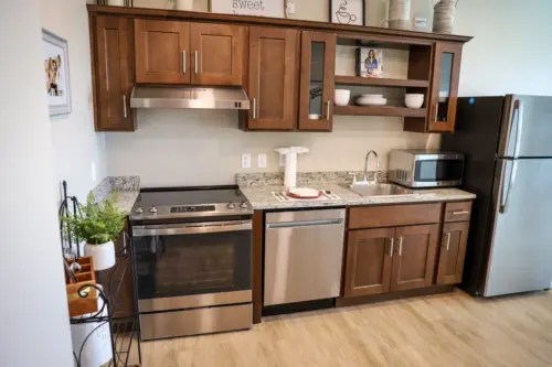 Orchard Point at Creek Valley independent living Apartment kitchen