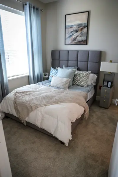 Orchard Point at Creek Valley independent living Apartment bedroom