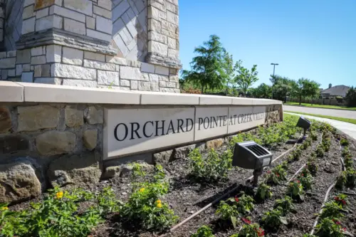 Orchard Point at Creek Valley corner monument sign