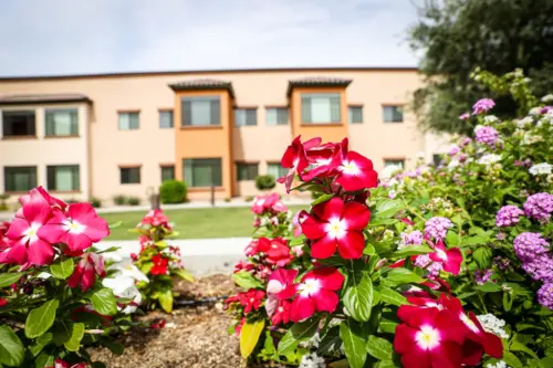 Orchard Pointe at Terrazza secure courtyard and patio