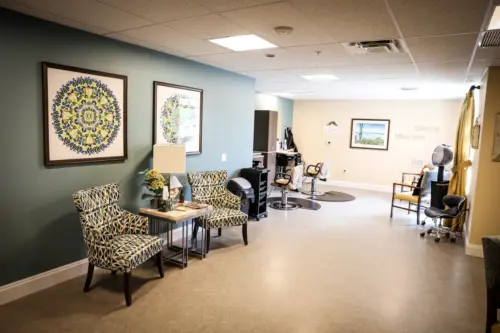 Orchard Pointe at Terrazza salon/barber shop waiting area