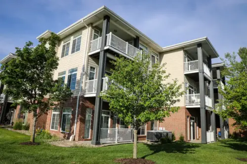 Ridgewood Senior Living apartment balconies and patios