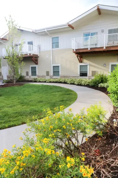 The Heritage at Sterling Ridge assisted living secure outdoor courtyard